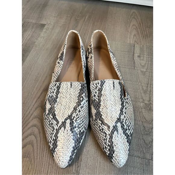Able Local + Global Women’s Size 6.5 Lizbeth Snake Print Loafers - Picture 11 of 12